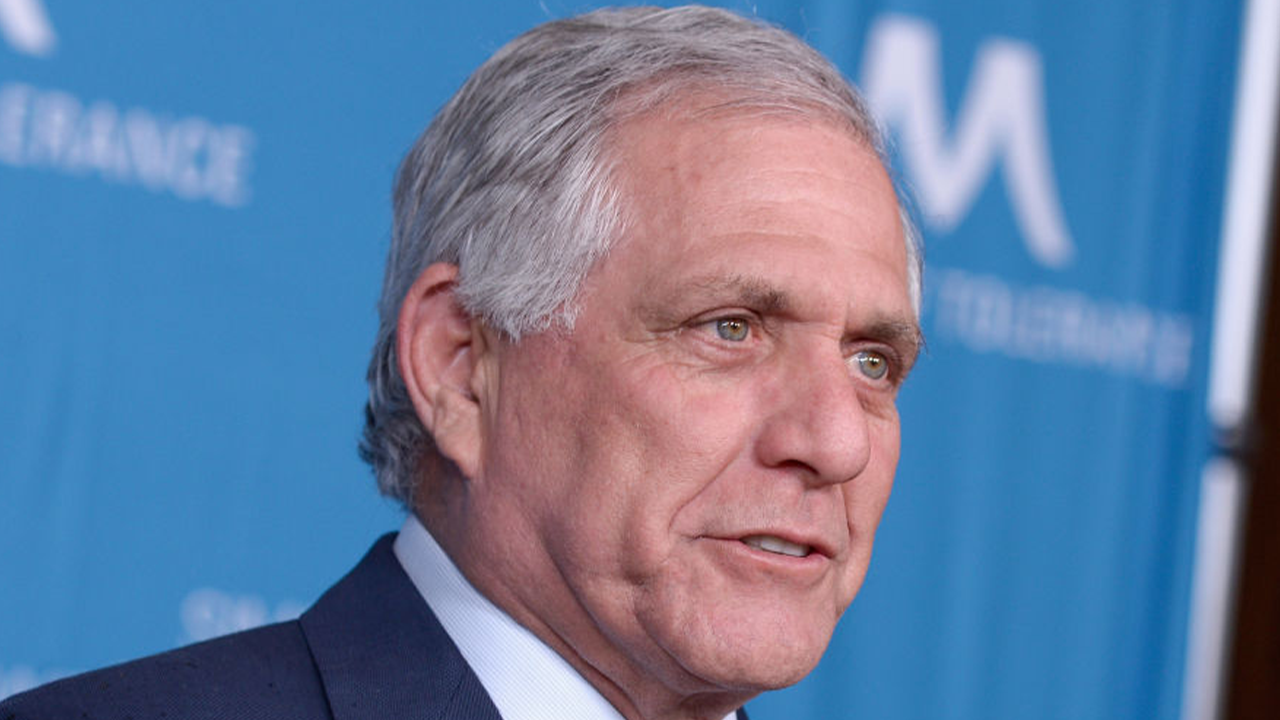 Ex-CBS CEO Les Moonves fined for allegedly tampering with sexual assault probe into him [Video]