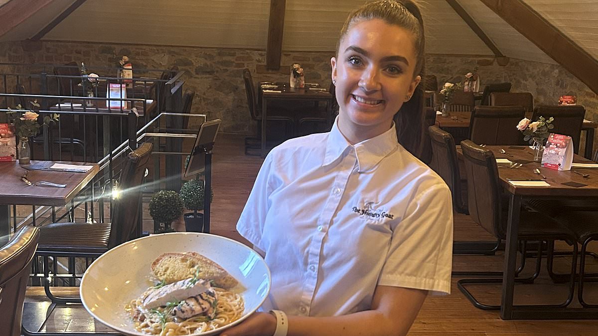 I’m 21 and run my own restaurant while studying for my degree – but some customers look down on me because of my age [Video]