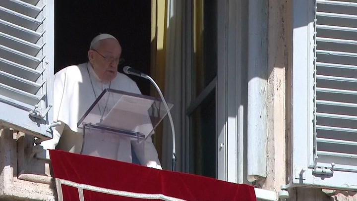 Pope delivers Sunday prayers from Vatican window after suffering flu | News [Video]
