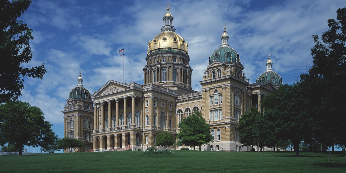 Iowa Senate pass bill for Iowa employers to self-report unauthorized workers [Video]