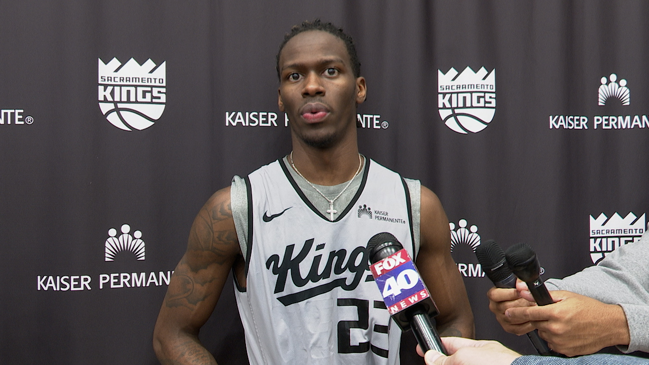 Keon Ellis reflects on Friday’s win over Minnesota Timberwolves, talks about impact of Sacramento Kings players only meeting [Video]