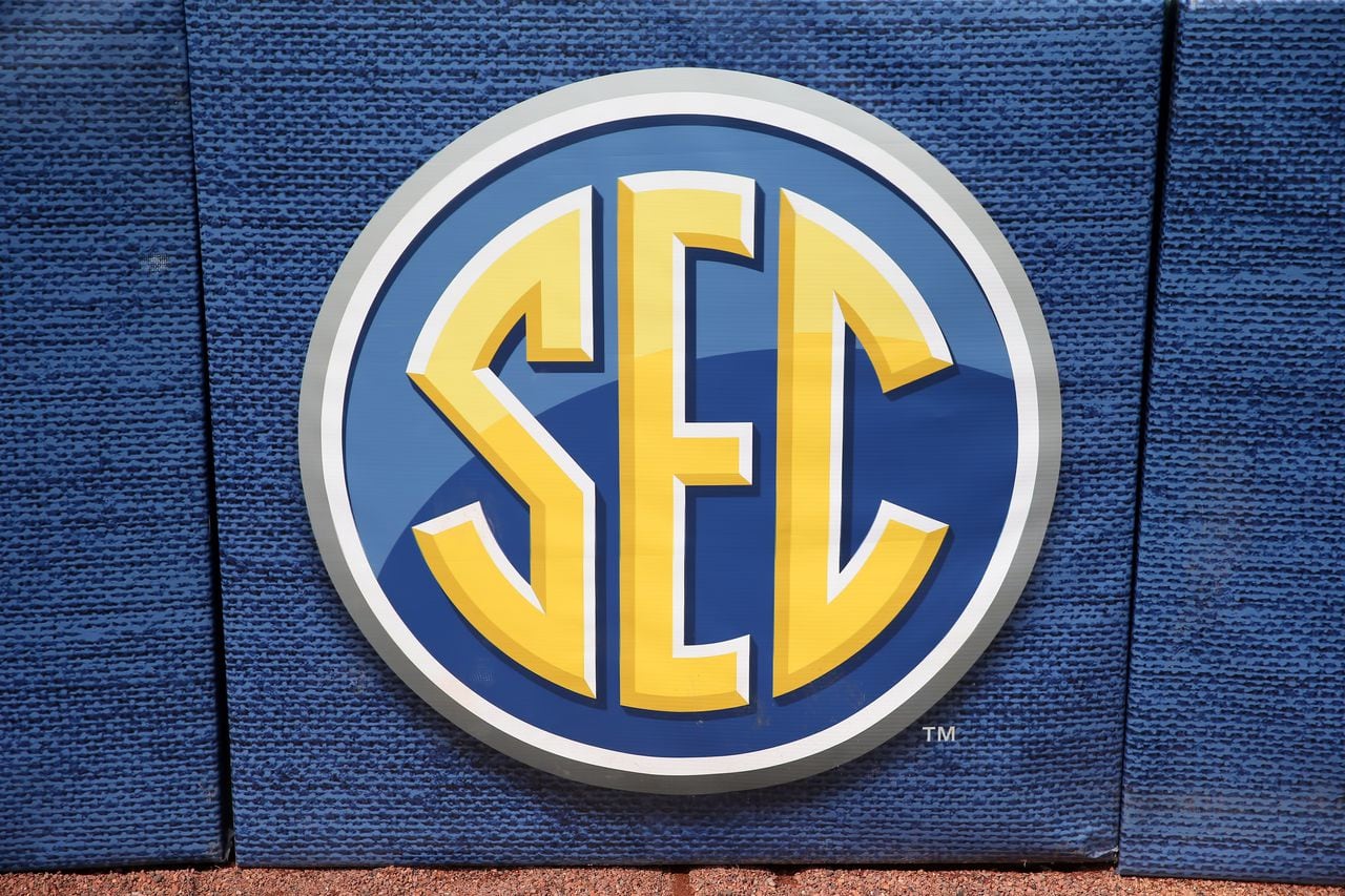 Where to buy tickets for each SEC mens college basketball tournament game [Video]