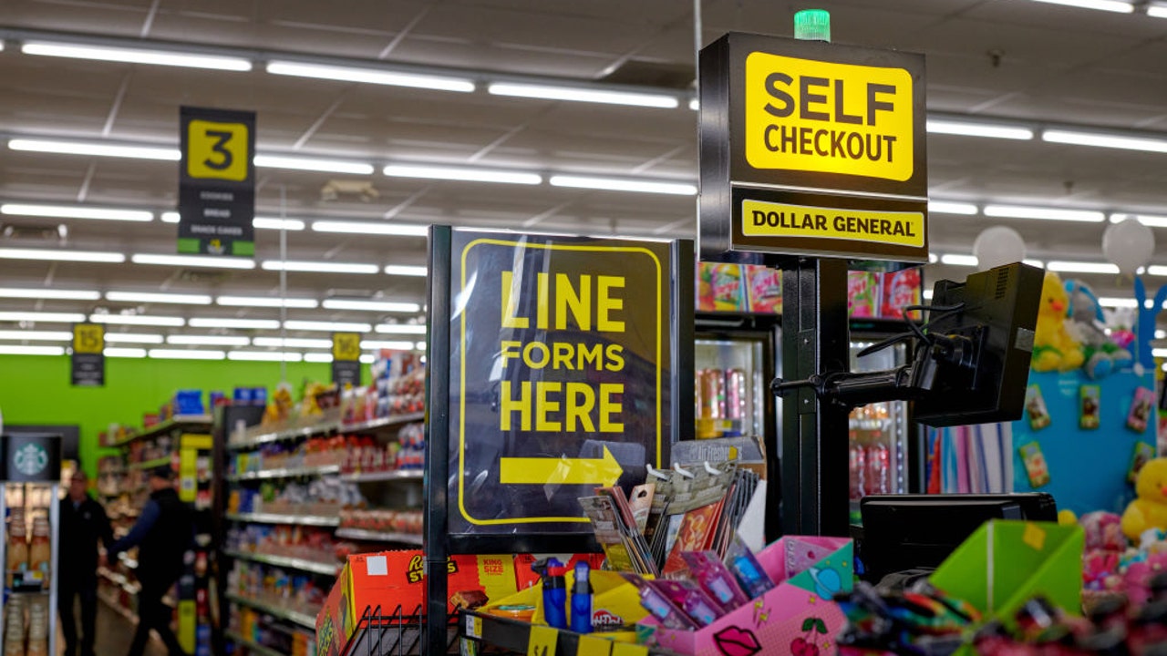 Dollar General becomes latest to cut self-checkout lanes [Video]