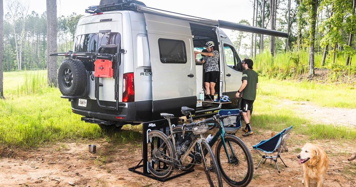 World’s most portable bicycle rack takes five bikes at a time [Video]