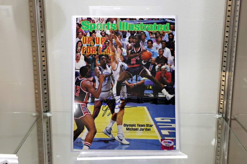 Iconic US magazine Sports Illustrated gets publishing lifeline [Video]