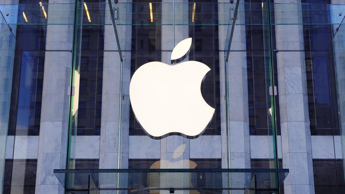 Apple Will Reportedly Face Antitrust Lawsuit [Video]