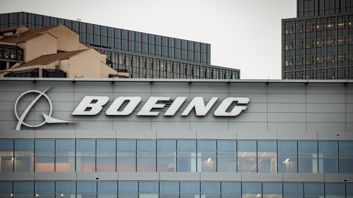 Boeing CEO to step down at end of 2024  NBC Bay Area [Video]