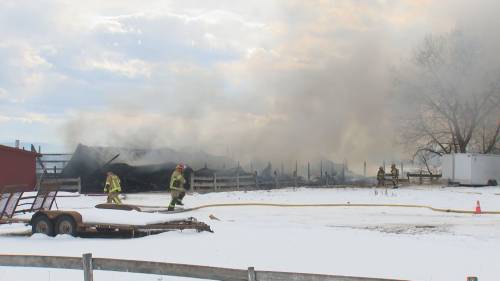 Large building destroyed by fire west of Calgary [Video]