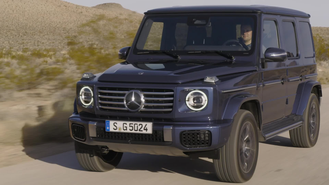 Mercedes-Benz unveils new electric luxury SUV [Video]