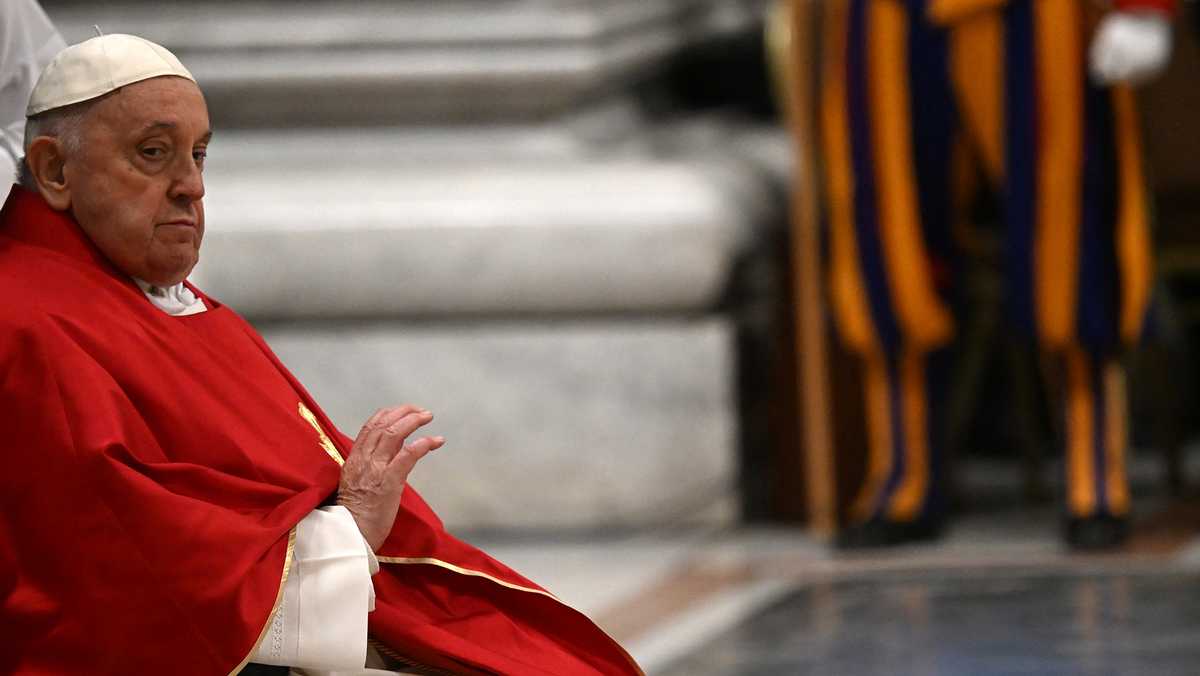 Pope skips Good Friday event to preserve health ahead of Easter, Vatican says [Video]