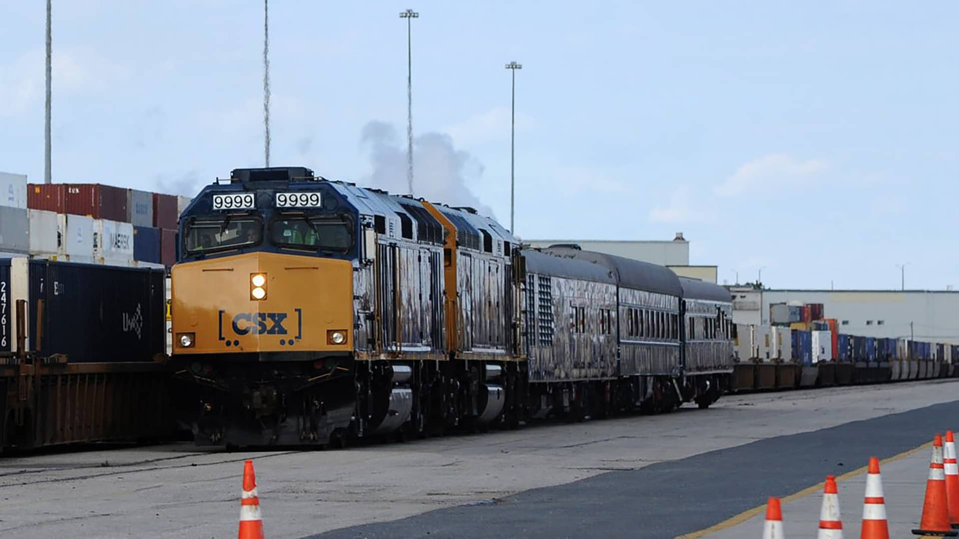 Railroad CSX’s new freight route for Port of Baltimore closure starts Tuesday [Video]