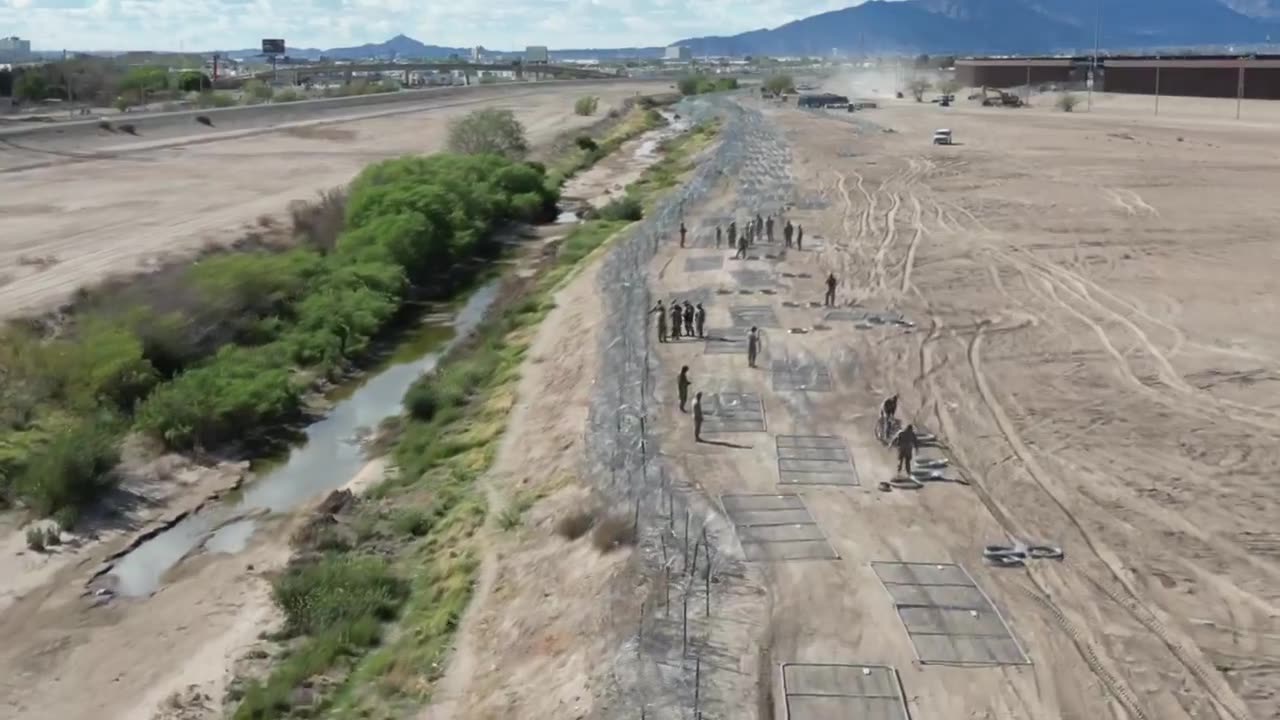 Texas Is Holding The Line: Miles & Miles Of New Fencing Going Up In El Paso [VIDEO]