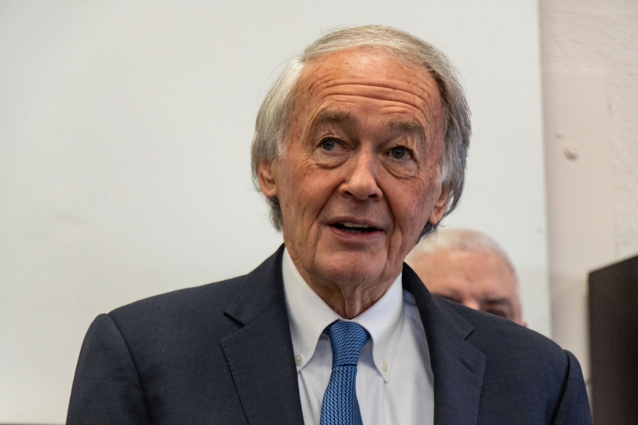Mass. Sen. Markey rolls out plan to protect patients at hospitals run by private equity firms [Video]