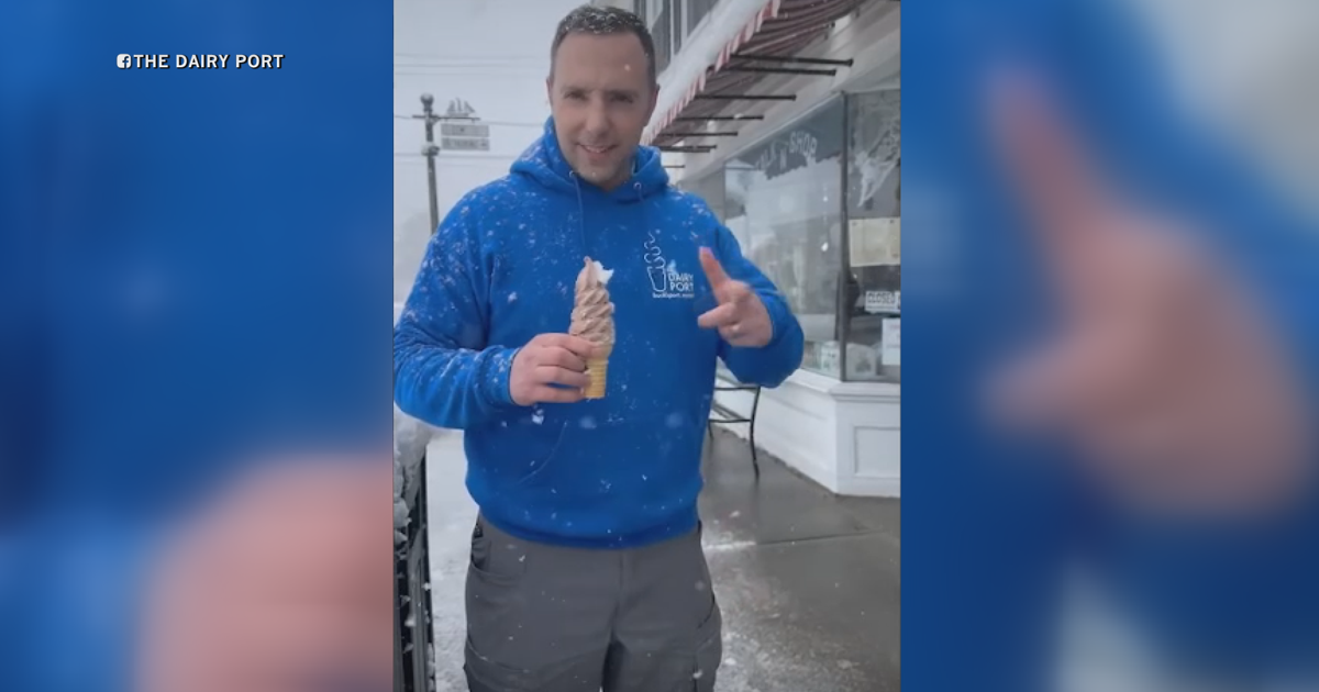 Unique weather report by local ice cream shop owner makes the rounds on social media | Local News [Video]