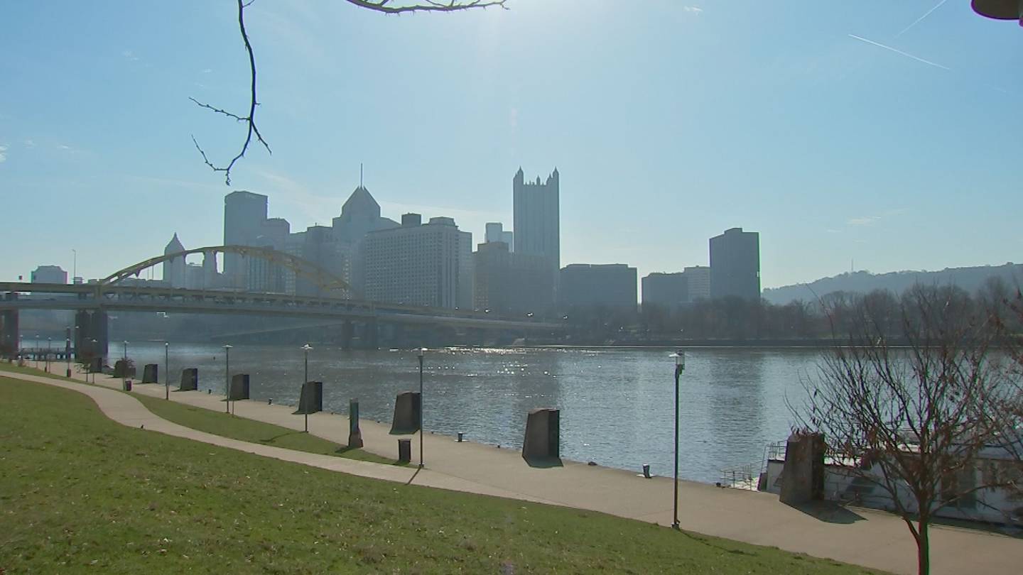 Sunday starts chilly, becomes seasonably warm  WPXI [Video]