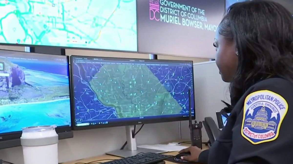 DC asks residents, businesses to register security cameras with real-time crime center  NBC4 Washington [Video]