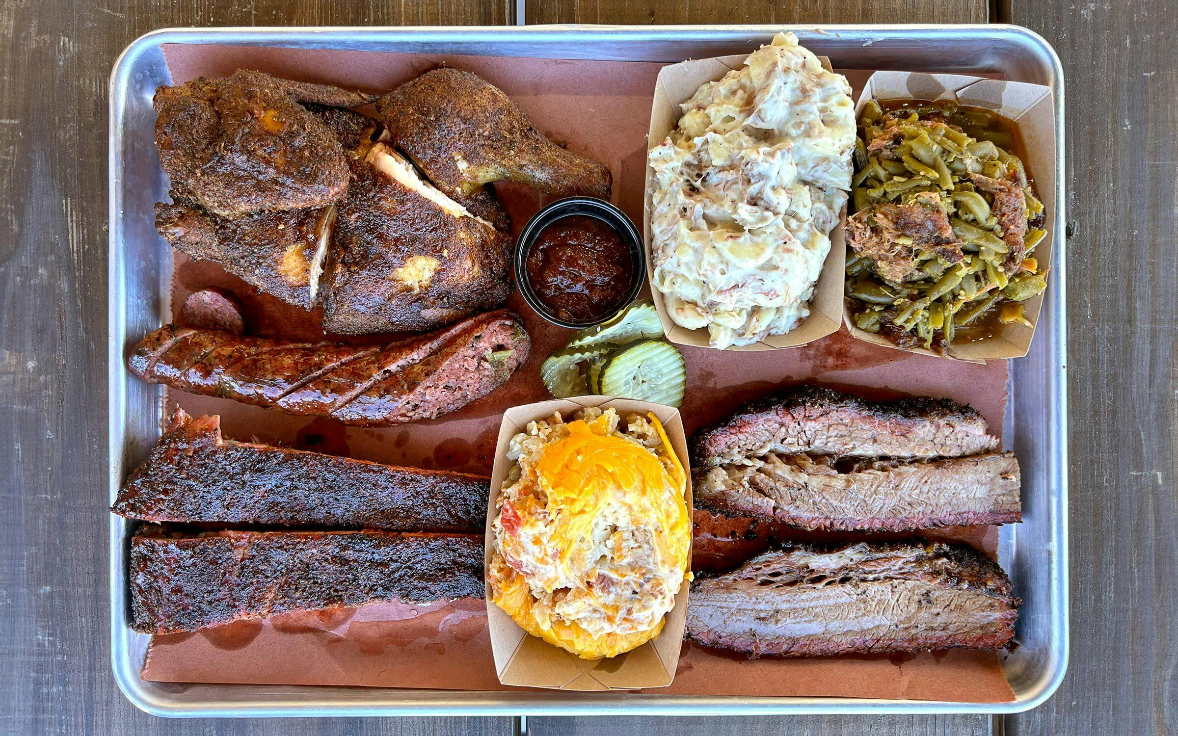 Mout’s Barbeque Is a Must-Stop Between Houston and Beaumont  Texas Monthly [Video]