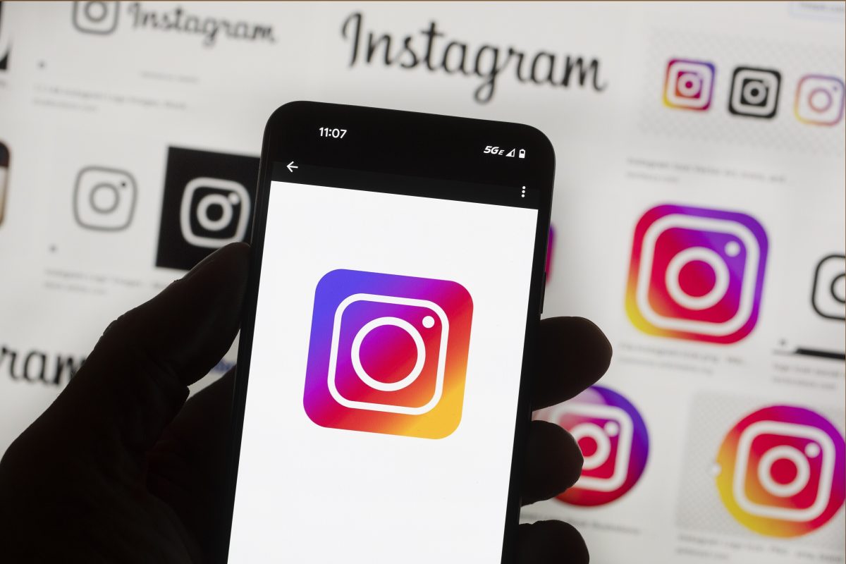 Instagram begins blurring nudity in messages to fight sexual extortion [Video]