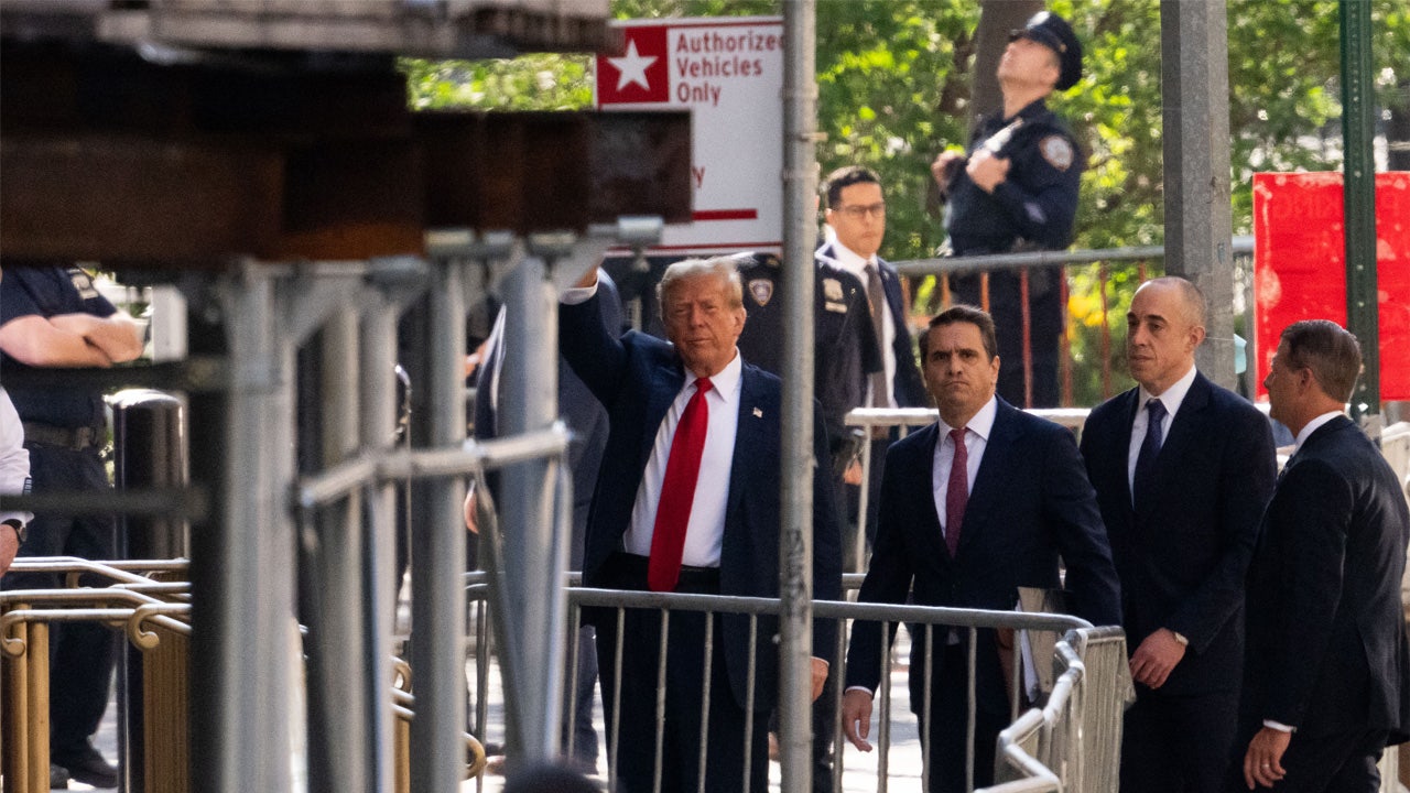 Trump arrives at court for the start of jury selection in his historic hush money trial [Video]