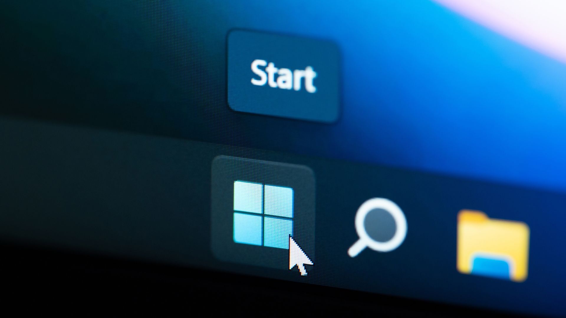 Microsoft Wants to Show You Ads in the Windows 11 Start Menu [Video]