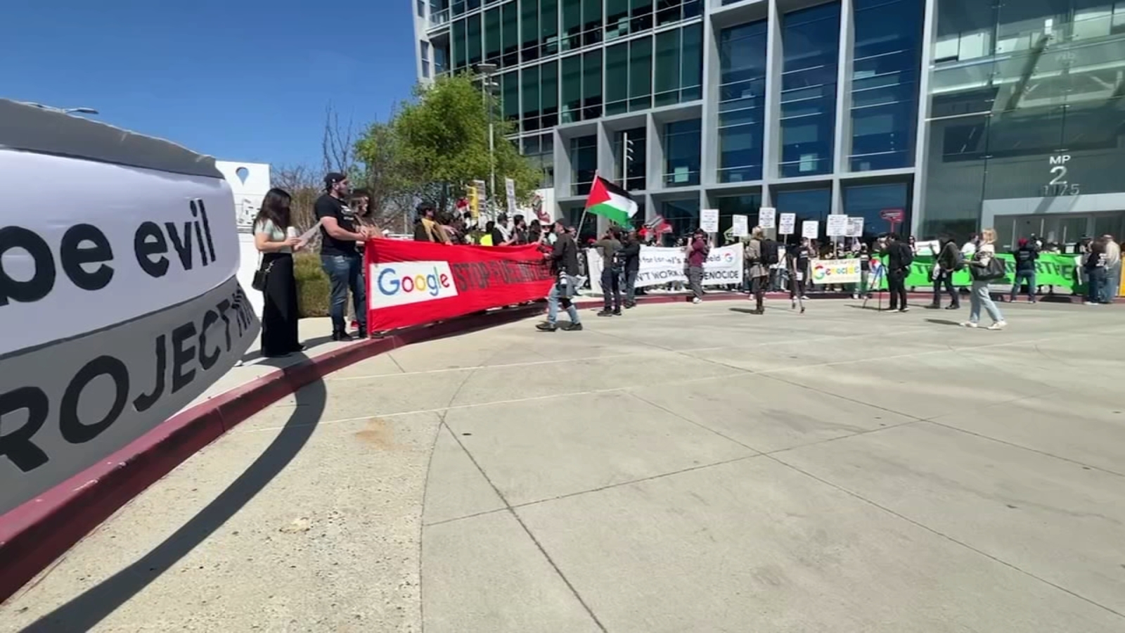 Protest at Google: Tech employees protesting role they claim company has in ‘AI-powered genocide’ in Gaza [Video]