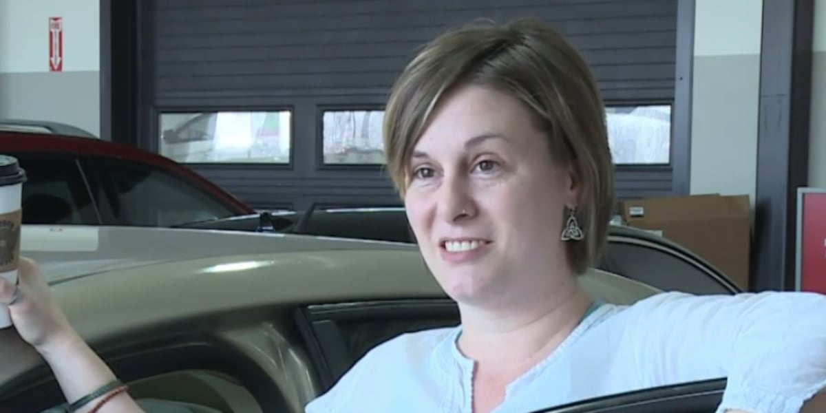 Auto dealer comes to womans rescue after repair shop goes out of business without fixing her car [Video]