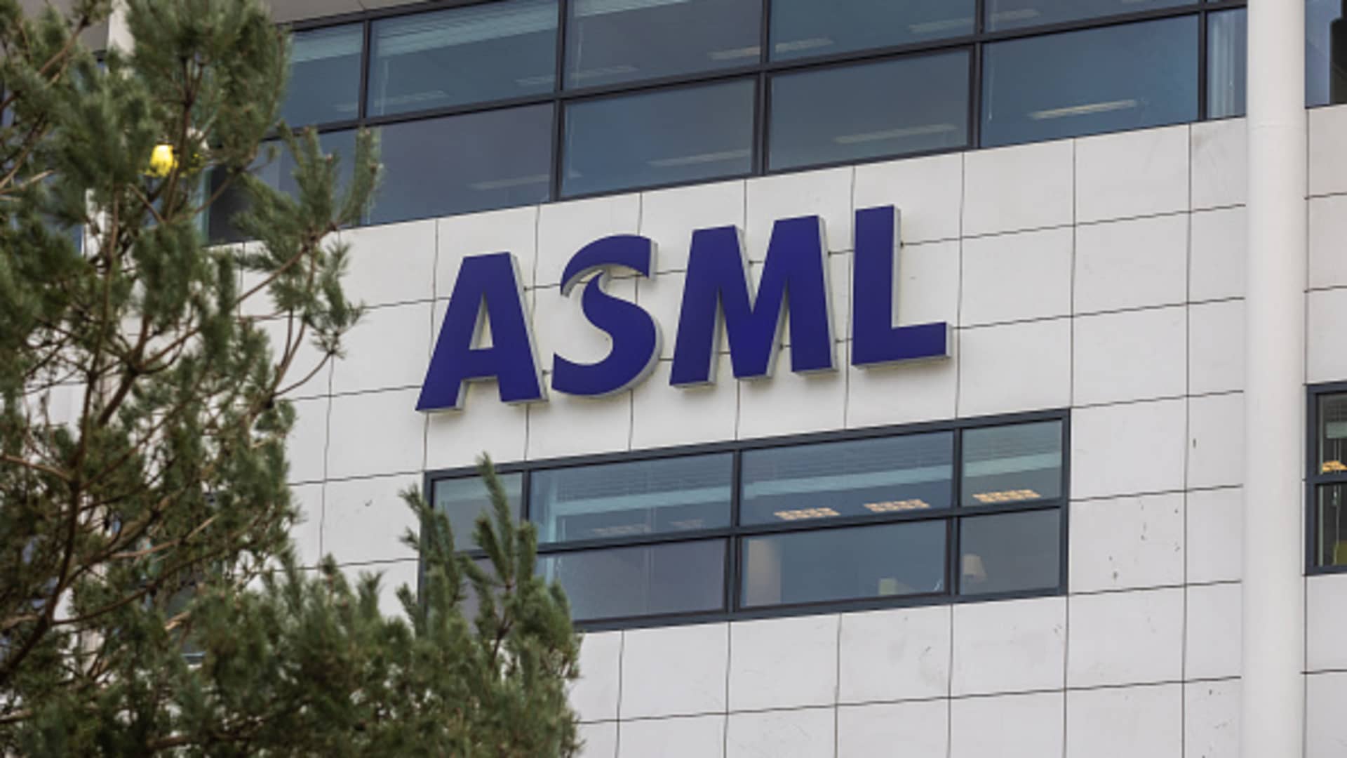 ASML earnings report Q1 2024 [Video]