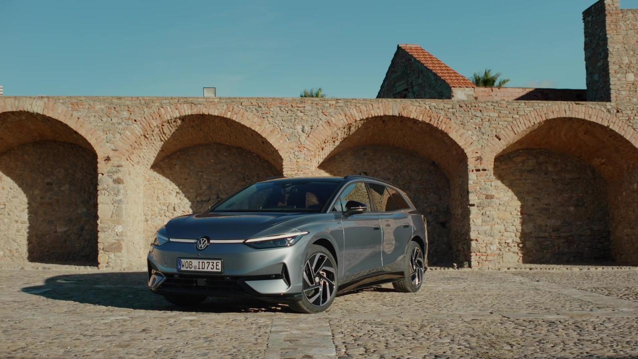 The all-electric Volkswagen ID.7 Tourer Design [Video]