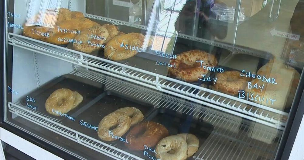 12 In Your Town: Cakey Cakes and Bagels in Owosso | Local [Video]