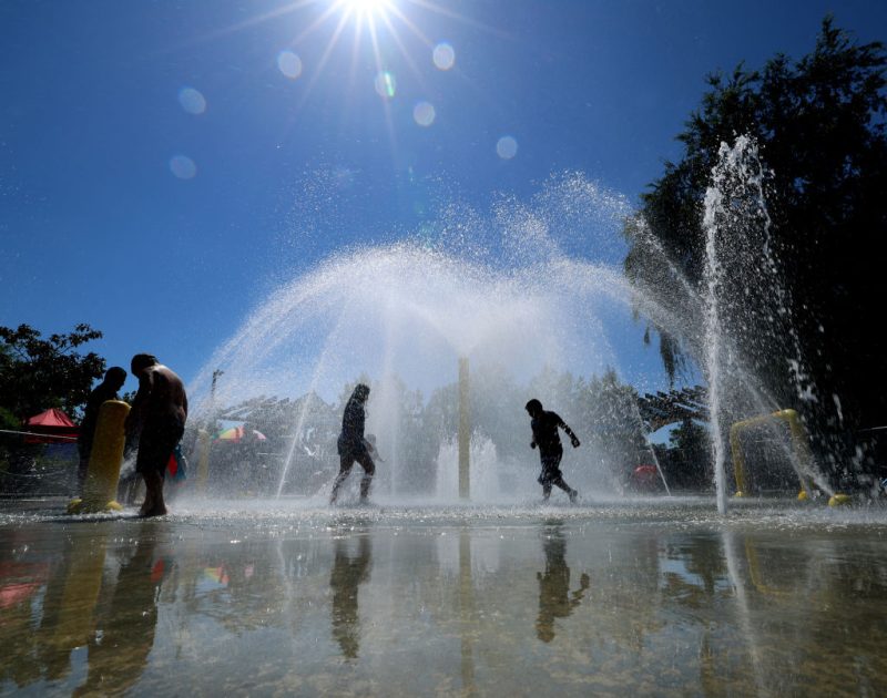 Will it be a hot summer in Kentucky? Odds are yes for all but 2 states, NOAA says [Video]