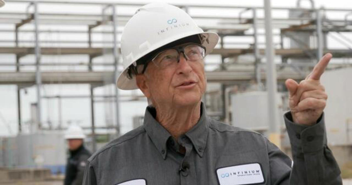 Bill Gates and his fight against climate change [Video]