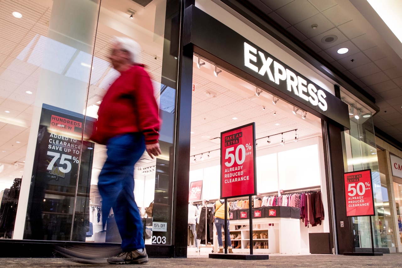 Express to close almost 100 stores as clothing retailer files for bankruptcy [Video]