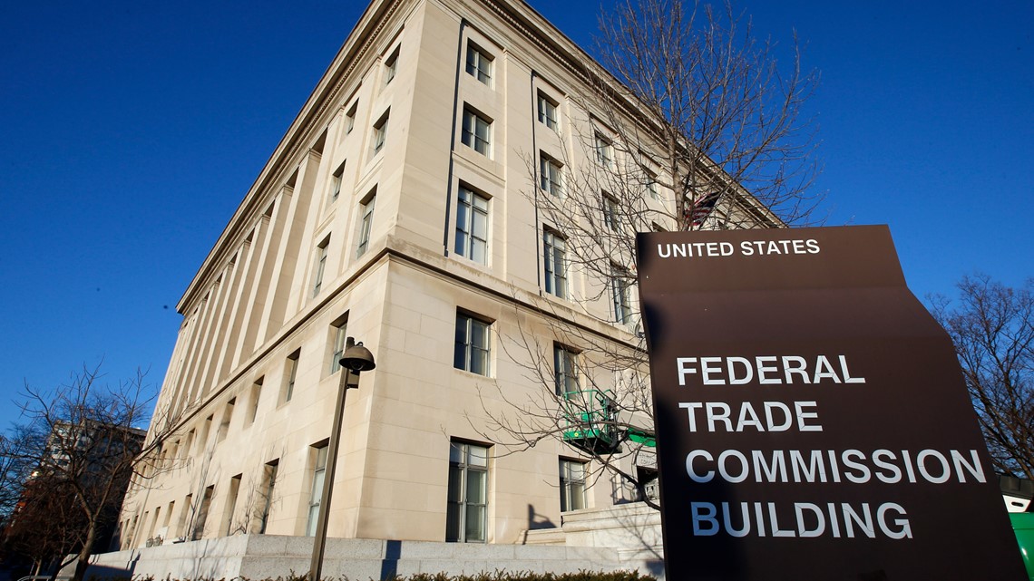 FTC votes to bar companies from forcing ‘noncompete’ agreements [Video]