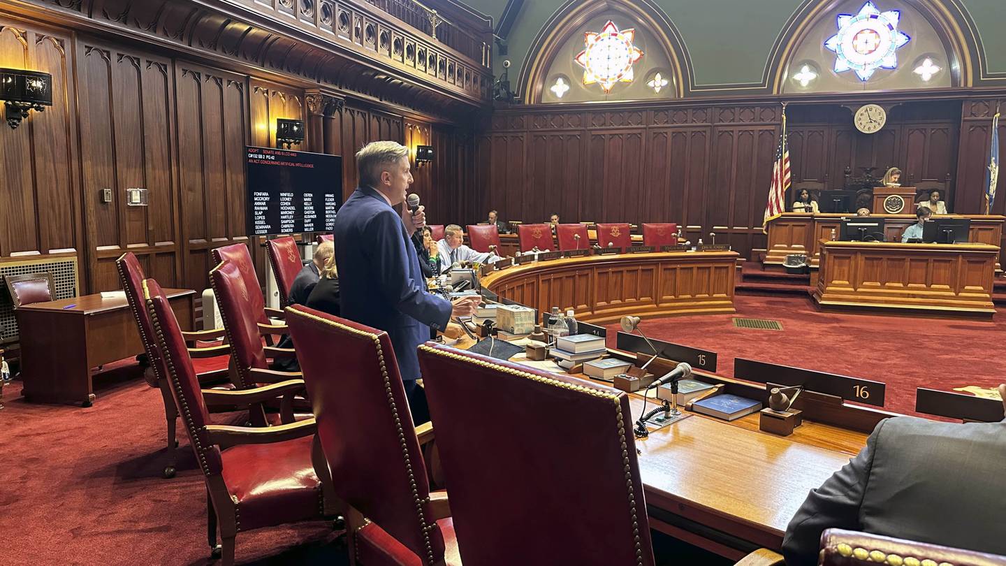 Connecticut Senate passes wide-ranging bill to regulate AI. But its fate remains uncertain  WPXI [Video]