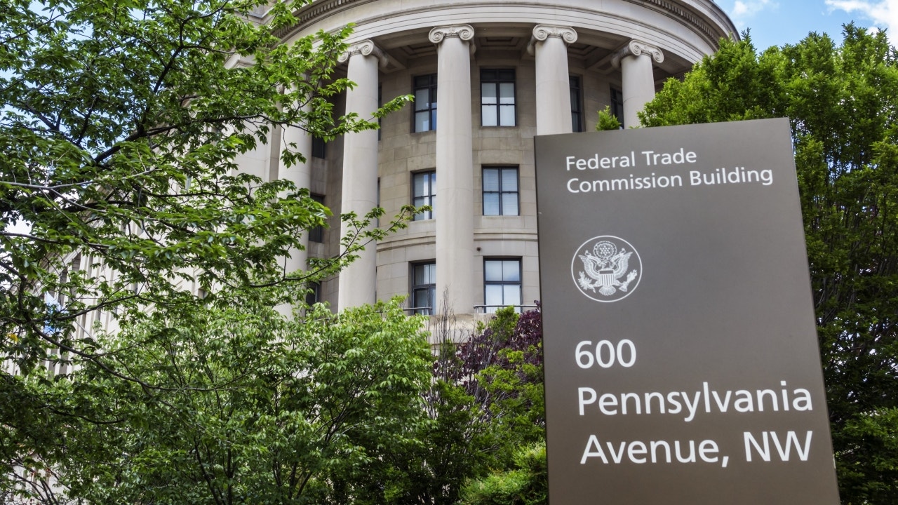 US Chamber of Commerce sues FTC over noncompete ban [Video]
