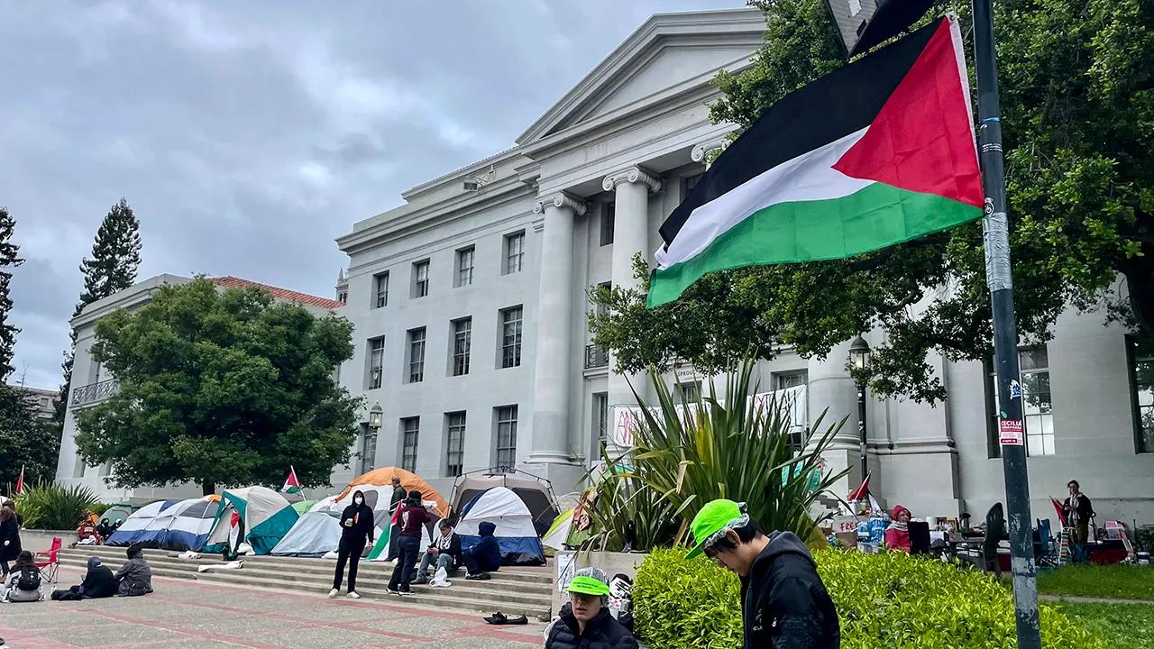 Anti-Israel campus protesters make demand of administrators, vow to stay put until universities meet it [Video]