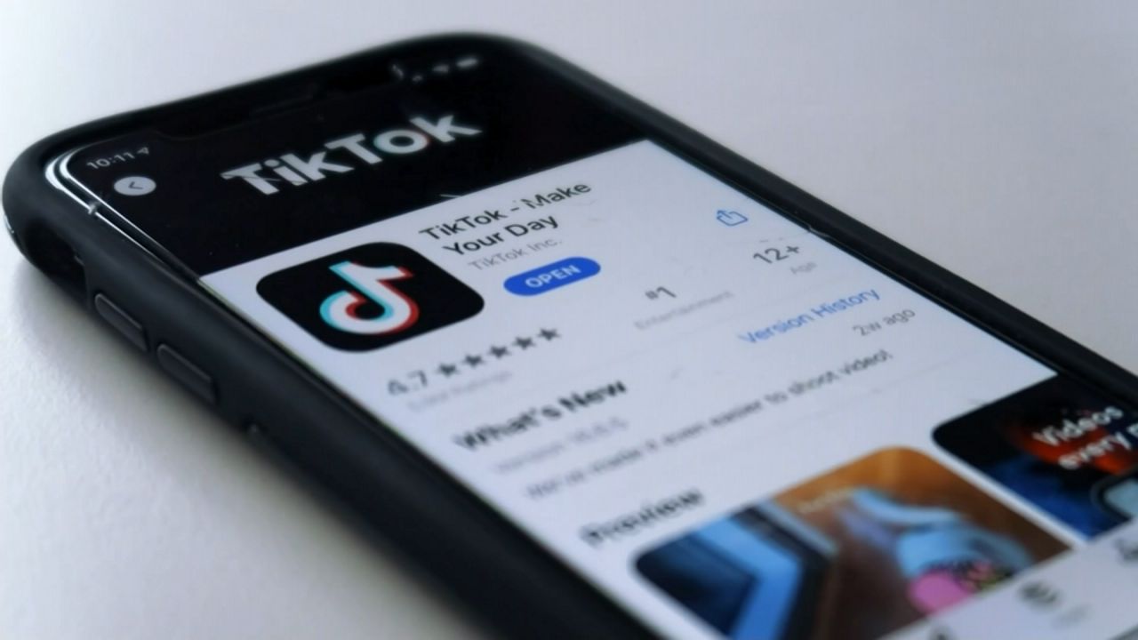 New York small businesses concerned over possible TikTok ban [Video]