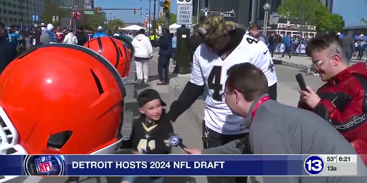 Toledo fans head to Detroit for NFL Draft [Video]
