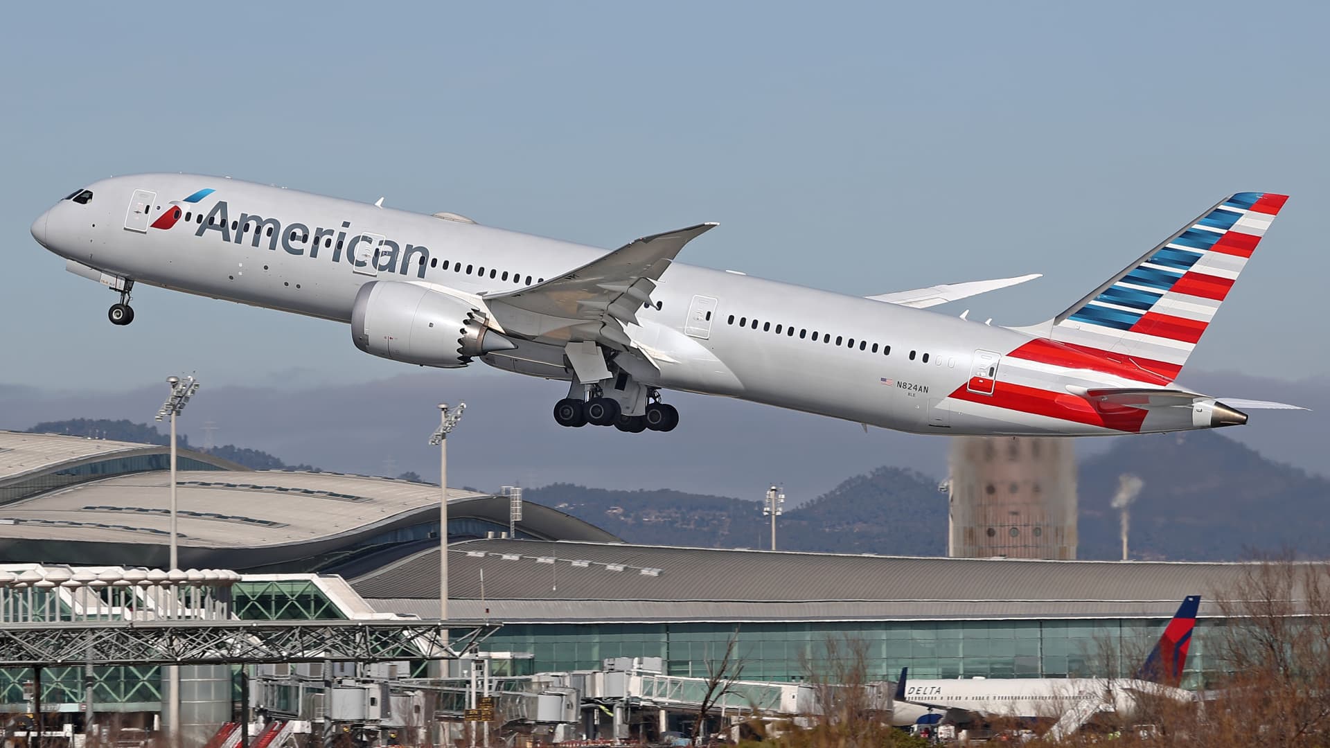 American Airlines cuts some international flights citing Boeing delays [Video]