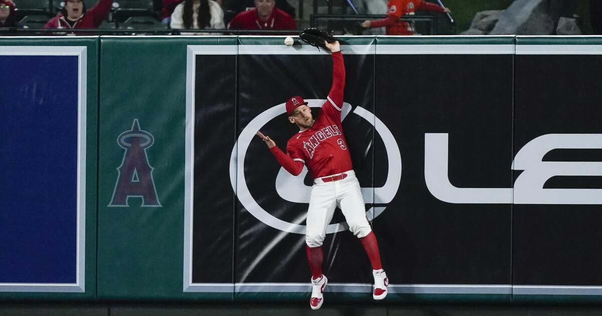 Jose Soriano struggles as Angels drop series to Twins in blowout [Video]