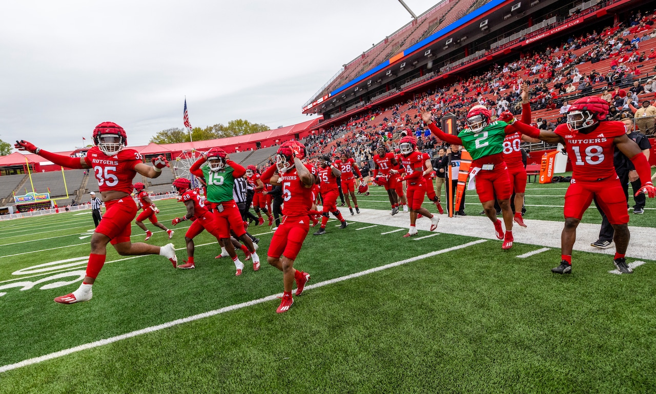 Rutgers Rant: Does football have starting QB set after spring? Plus, basketball portal talk (PODCAST) [Video]