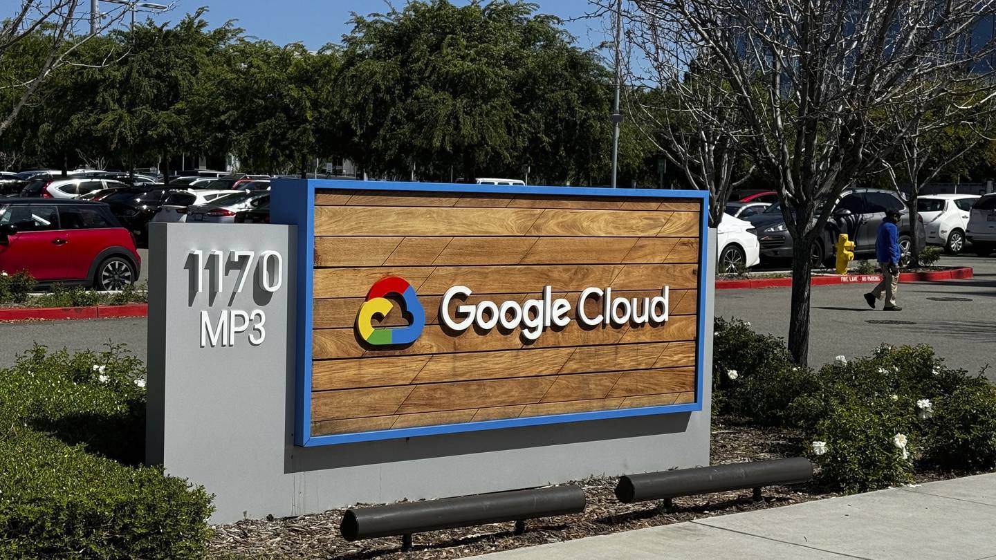Fired Google workers ousted over Israeli contract protests file complaint with labor regulators  WSOC TV [Video]