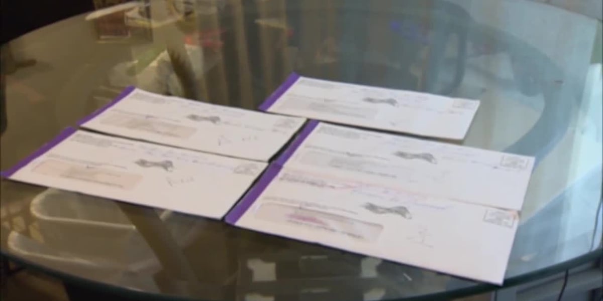 Man says he keeps getting unwanted mail-in ballots [Video]
