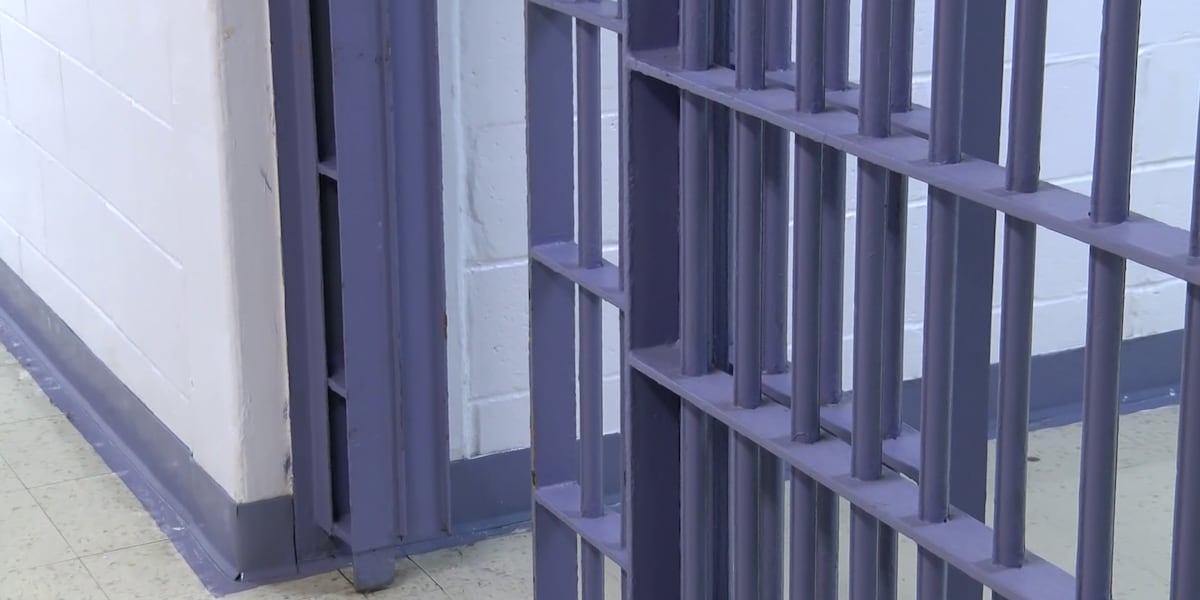 Lawmakers, prison staff discuss policy concerns [Video]