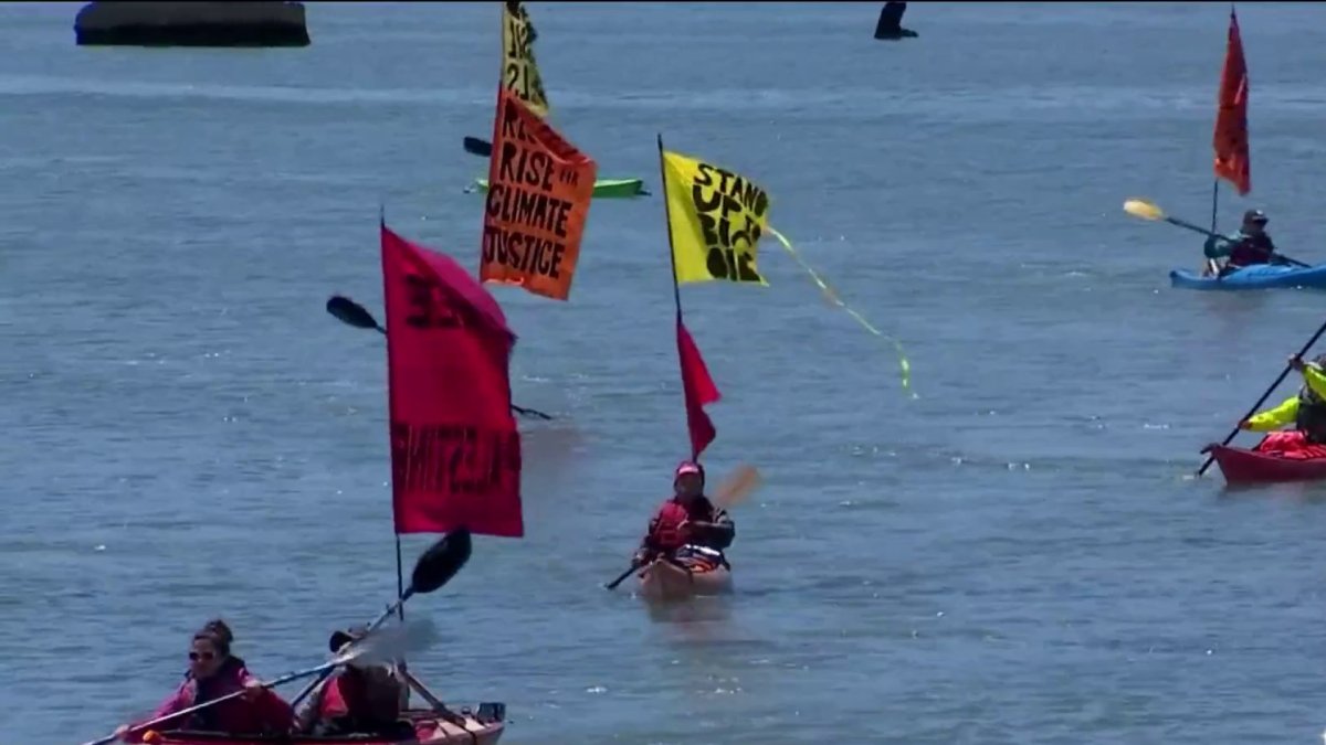 Kayak-tivists take Chevron protest out onto the Bay by Richmond  NBC Bay Area [Video]