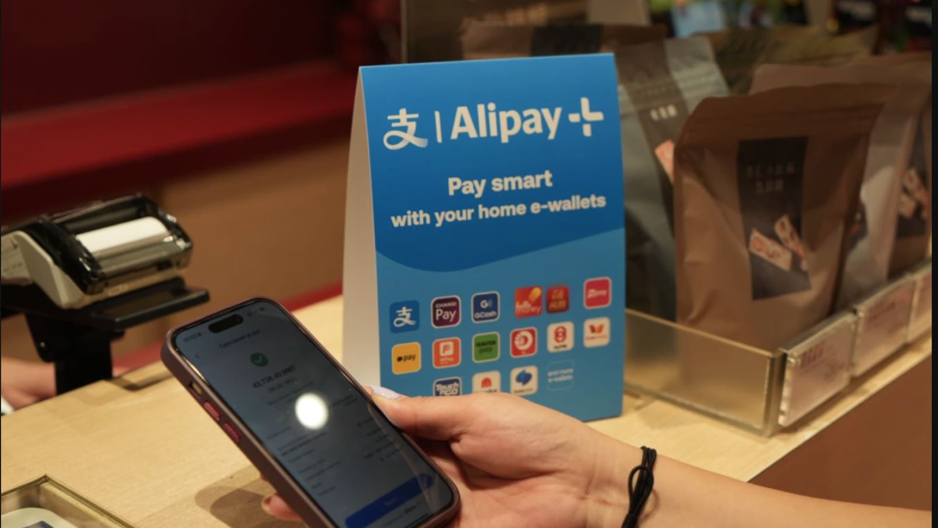 Chinese fintech Ant Group doubles down on global expansion with Alipay+ [Video]