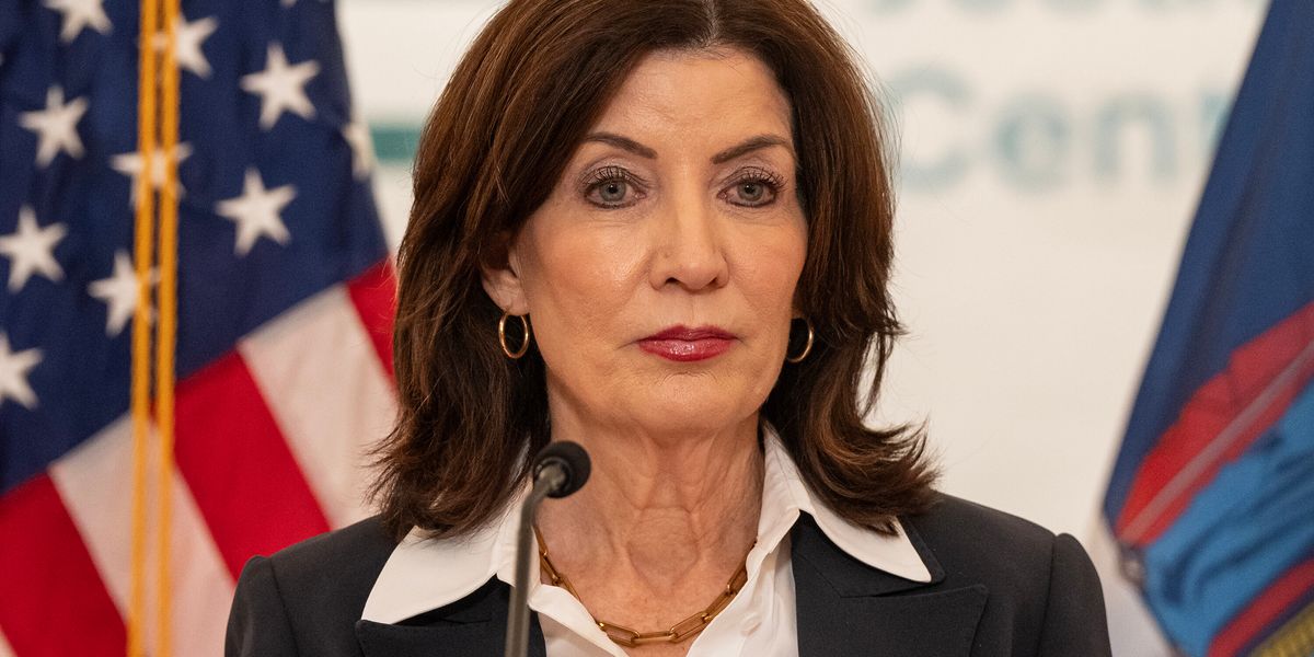 Gov. Kathy Hochul Backtracks On Saying Black Kids Dont Know The Word Computer [Video]