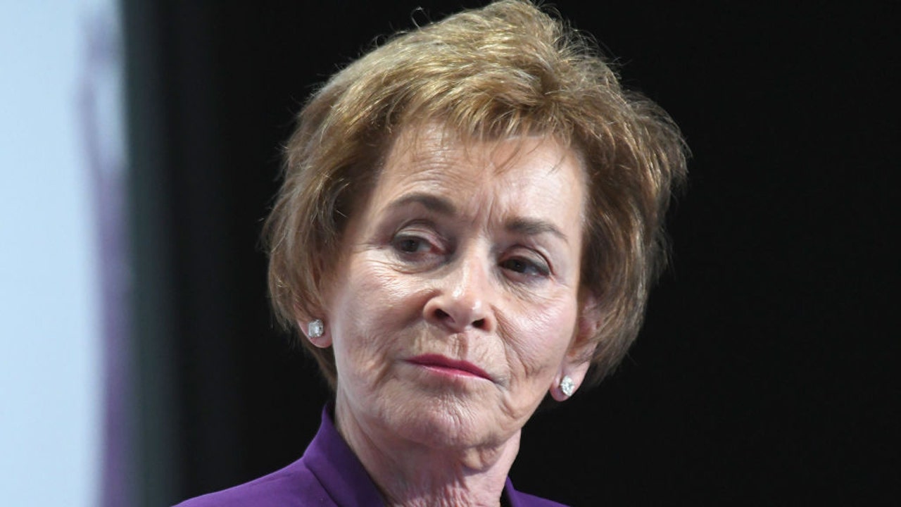 Judge Judy sues National Enquirer for defamation over false Menendez brothers story [Video]