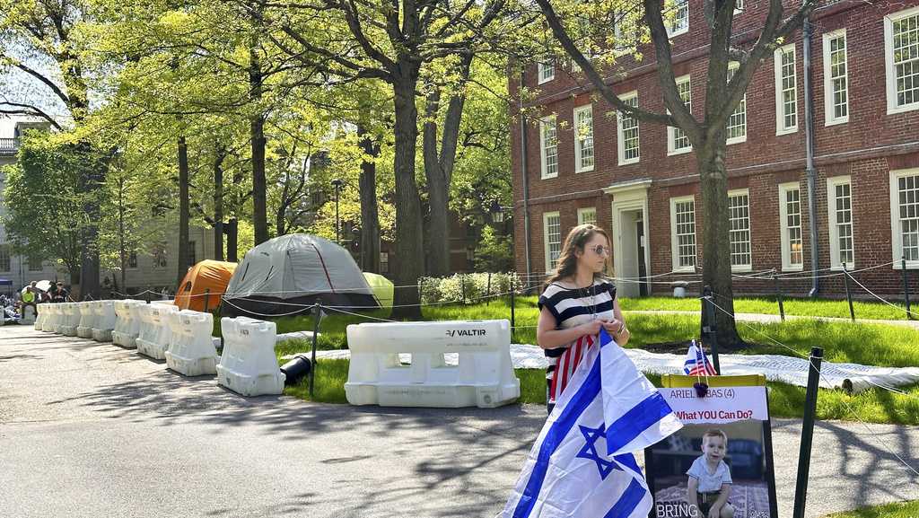 Harvard students end protest as university agrees to discuss Middle East conflict [Video]