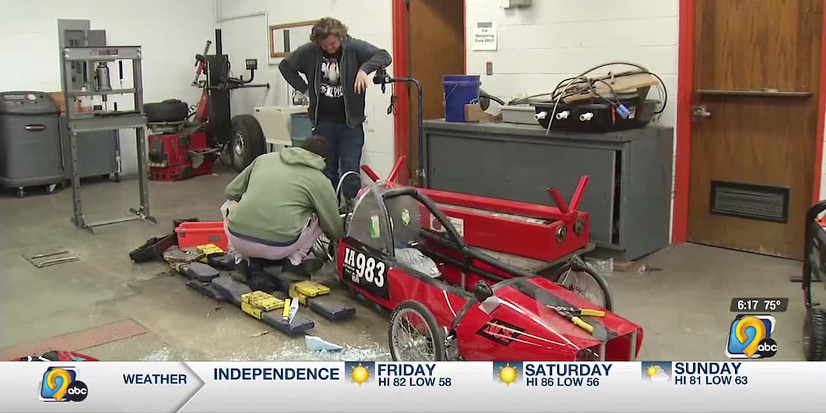 Kennedy High School students prepare for final electric car races of season [Video]